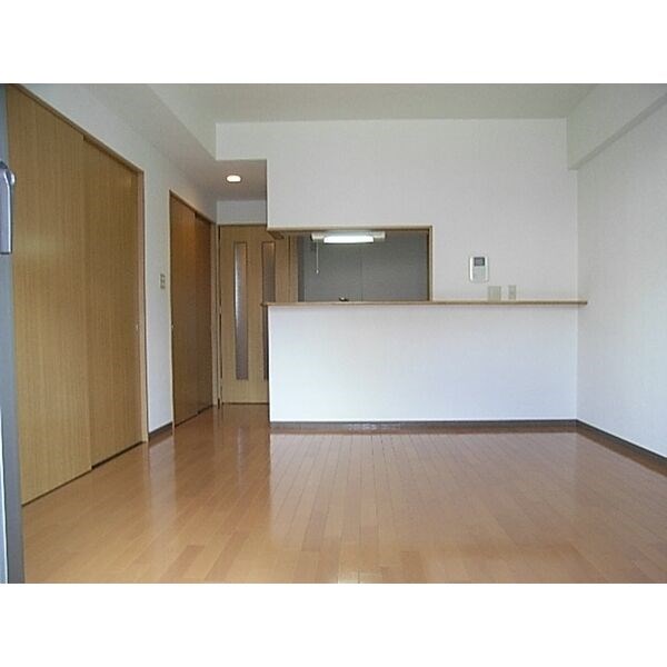 ベルフローラ一社 リビング