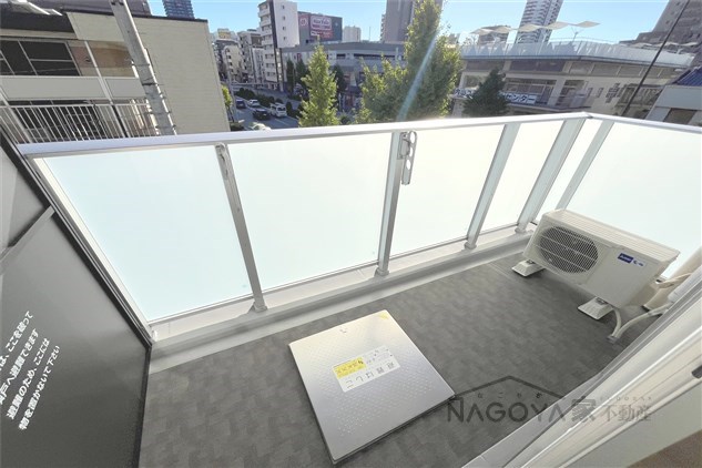 P&amp;#39;s　imaike ベランダ