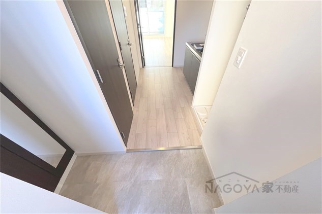 P&amp;#39;s　imaike 玄関