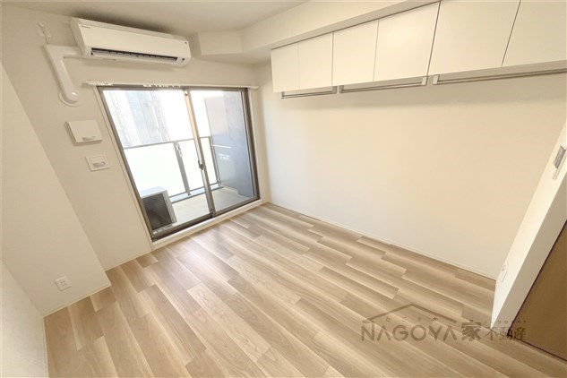 プレサンス名古屋ルクソリア リビング