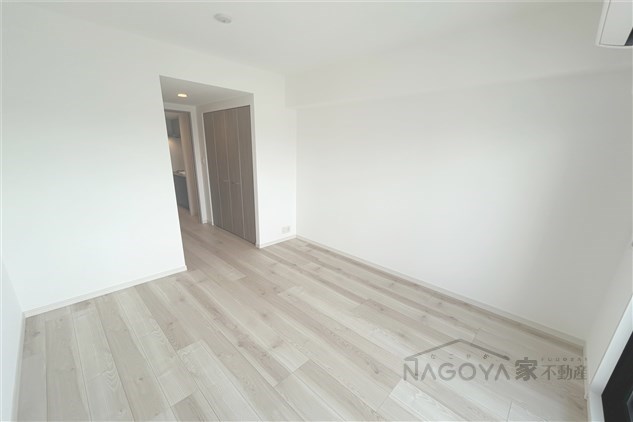 S-RESIDENCE亀島駅前ascent ベッドルーム