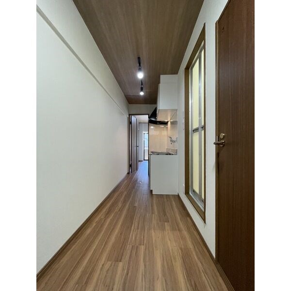 ロアール リビング