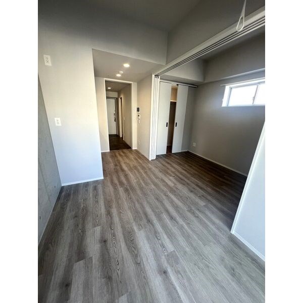 THE LOUNGE LINEAR GATE ベッドルーム