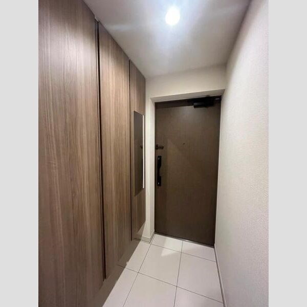 ファミリアーレ熱田日比野 玄関