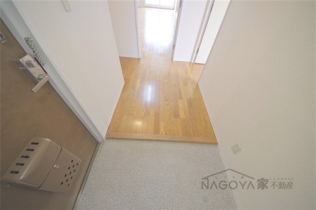 アーバンドエル御器所通 玄関