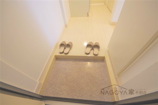 La Casa大曽根 玄関