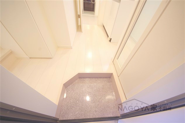 リヴェール 玄関