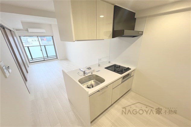 プレサンス上前津オレシア リビング