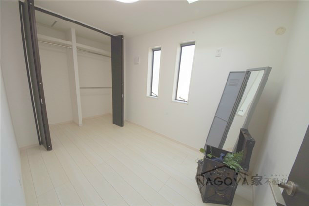 リリアム正木 その他1