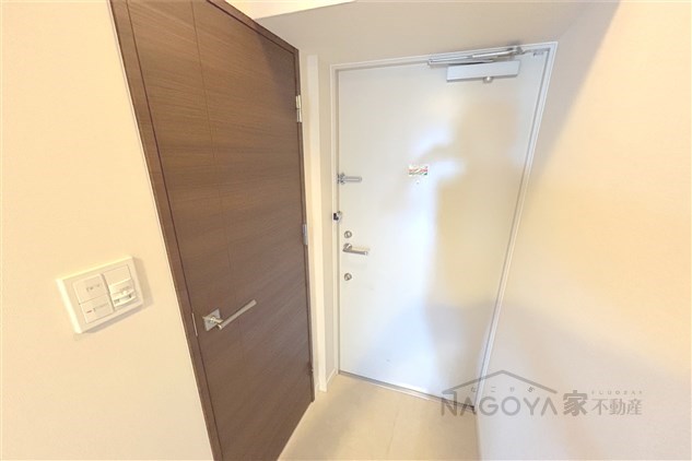 パークアクシス名駅南グランデ 玄関