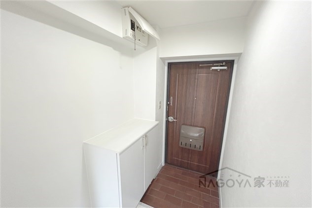 鶴舞アネックス 玄関