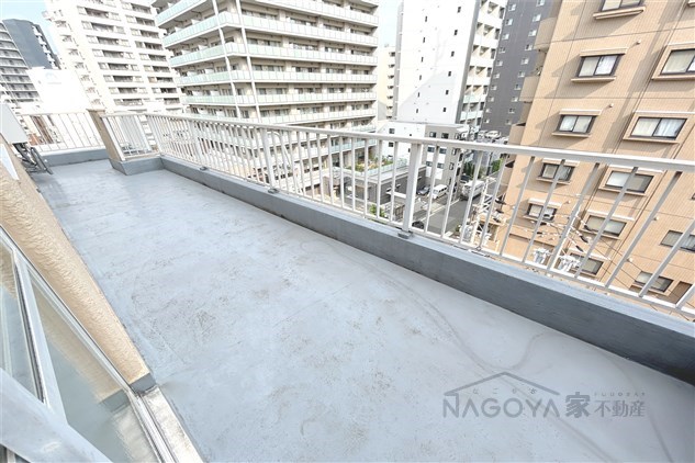 鶴舞アネックス ベランダ