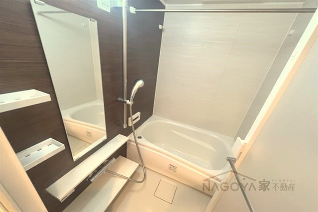 プレサンス名駅南ブリエ 風呂画像