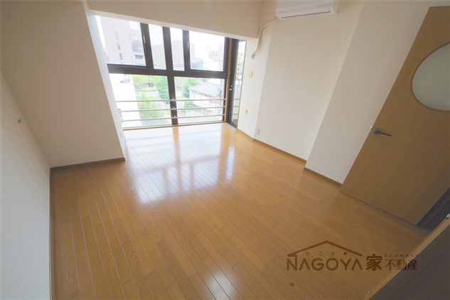 ＥＦＦＯＲＴ－Ⅱ リビング