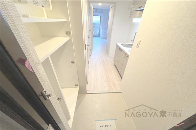 エスリード鶴舞グランパークス 玄関