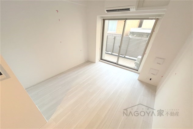 エスリード鶴舞グランパークス リビング