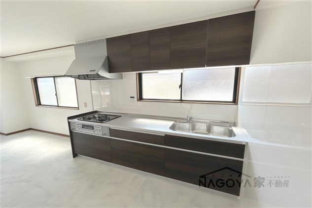 リアライズ尾頭橋 キッチン