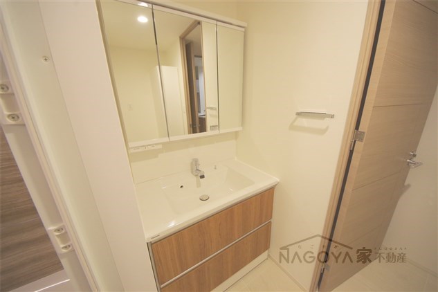 LIBERTA CARINO その他2