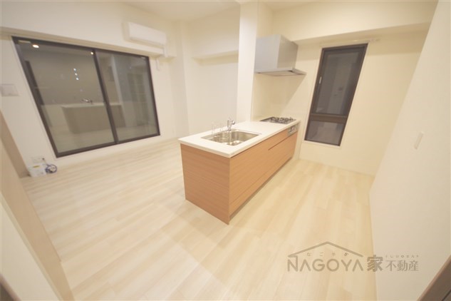 LIBERTA CARINO リビング