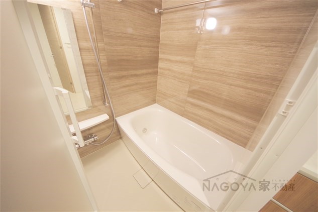 LIBERTA CARINO 風呂画像