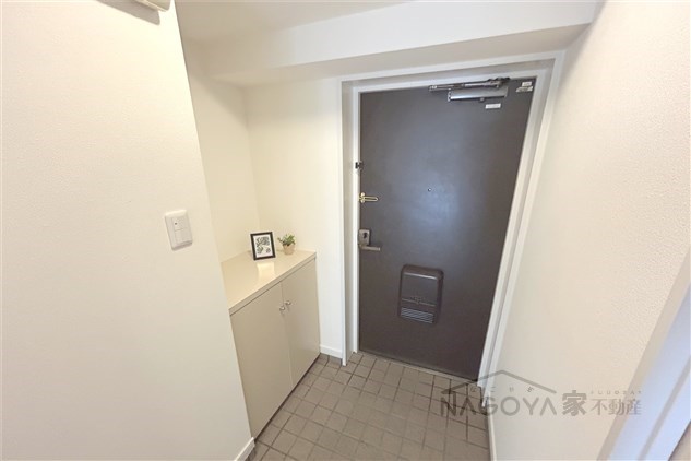 旭丘ハイツ 玄関