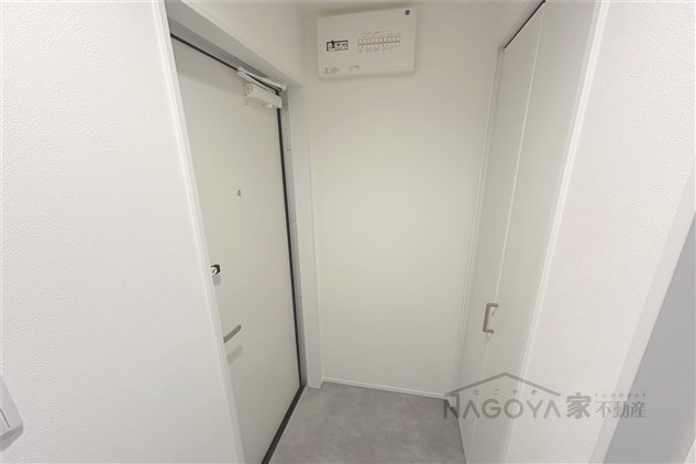 クラージュ浄心 玄関