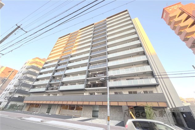 エスリード上前津LIVIA 外観写真