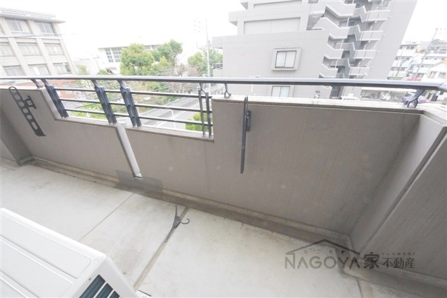 プレディアスタイル旭丘 ベランダ