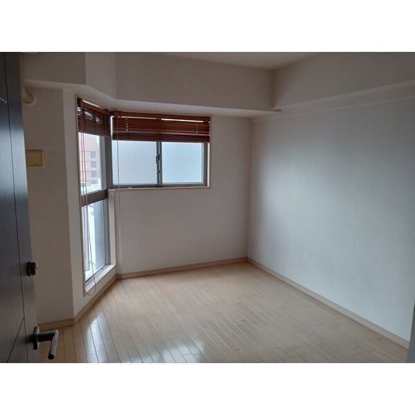 ローレルコート丸の内 ベッドルーム