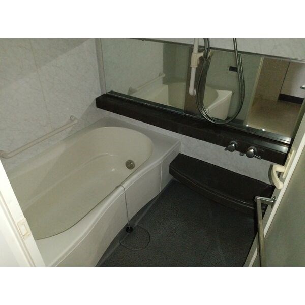 ローレルコート丸の内 風呂画像