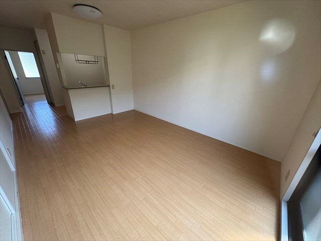 グランデール南山C棟 リビング