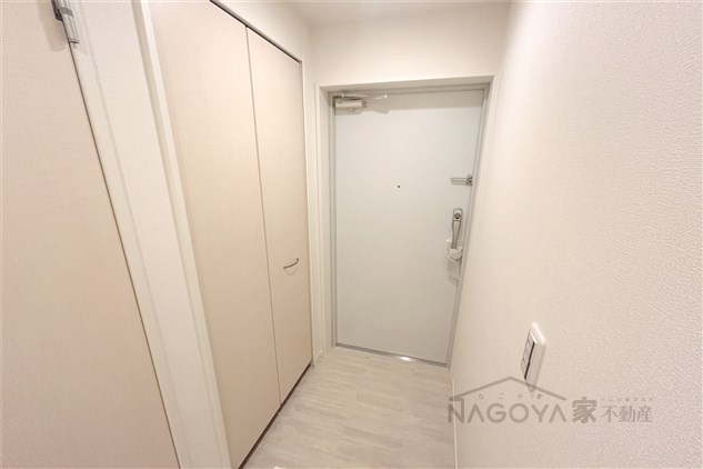 THE BLOSSOM 新栄 玄関