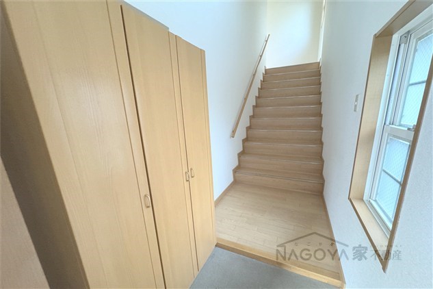 Greenwich　House 玄関