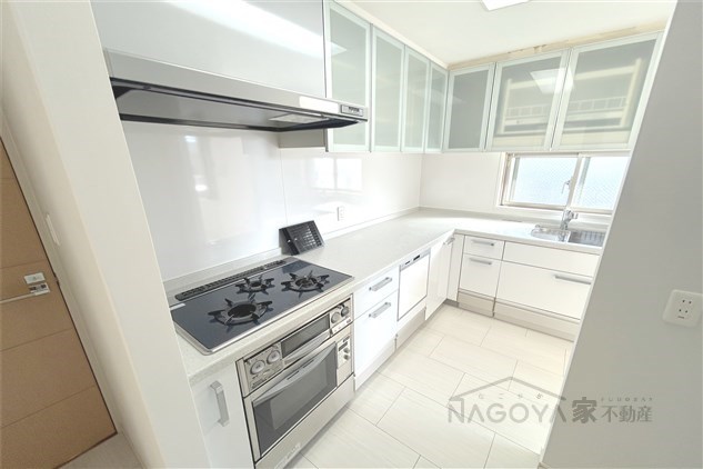 レジディア泉 キッチン