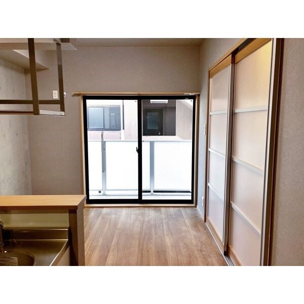 アヴァンセ桜山 ベランダ