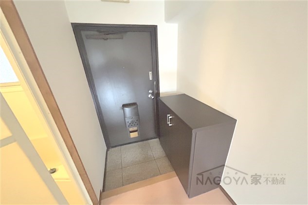 千種ターミナルビル 玄関