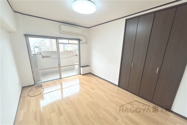 千種ターミナルビル ベッドルーム