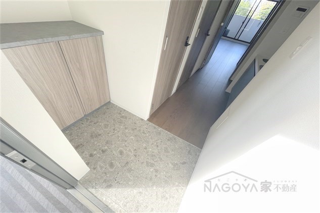 S-RESIDENCE堀田beaute 玄関