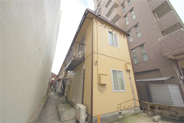 フォーヴル代官 その他外観2