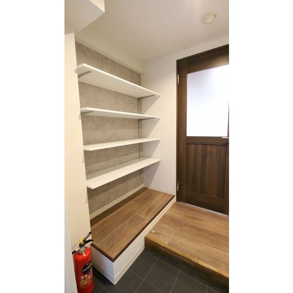 東山ビレッジ 玄関