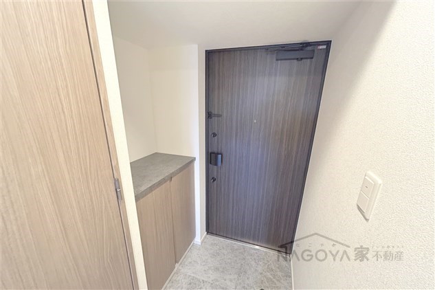 メイクス名駅太閤 玄関