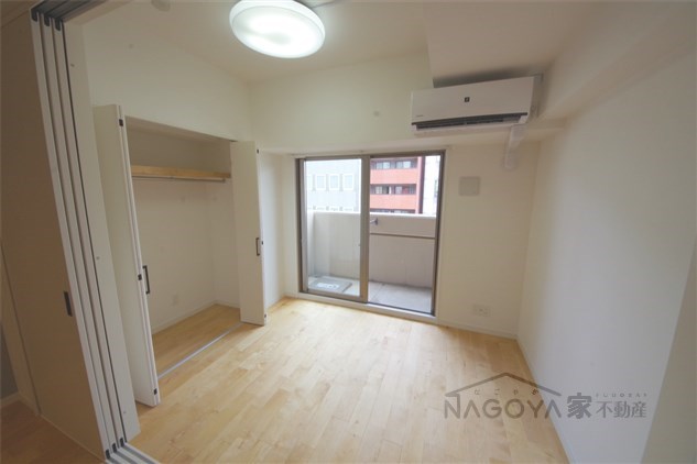 TQレジデンス名古屋錦 ベッドルーム