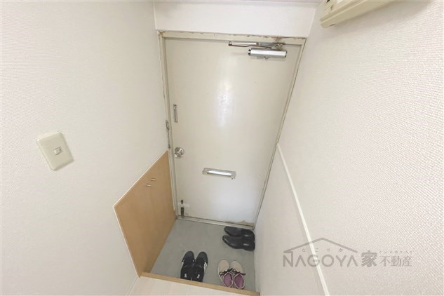 OS・SKYマンション鹿子 玄関