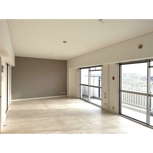 OS・SKYフレックス藤が丘 リビング