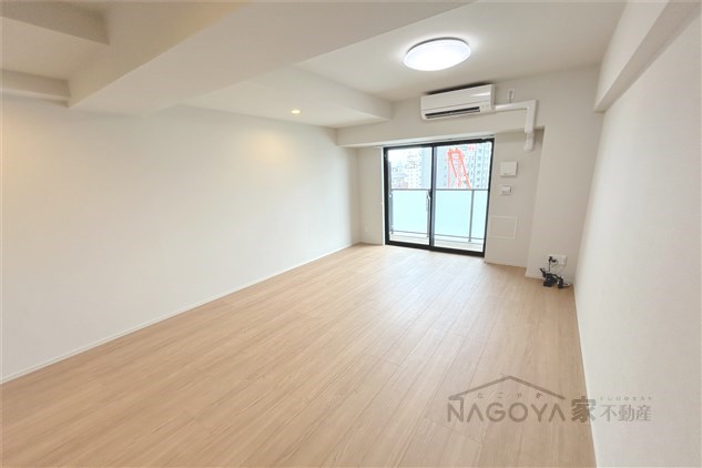 ロイジェント日吉Ⅱ リビング