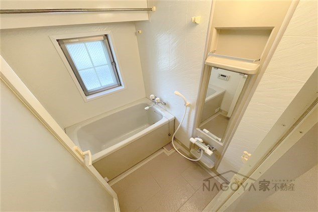 山八第６ビル 風呂画像