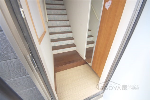 RadIAnce瑞穂公園 玄関