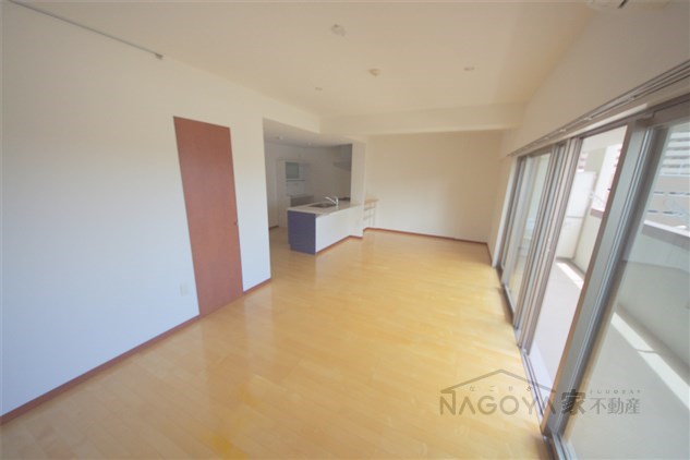 ロイヤルパークス千種 その他6