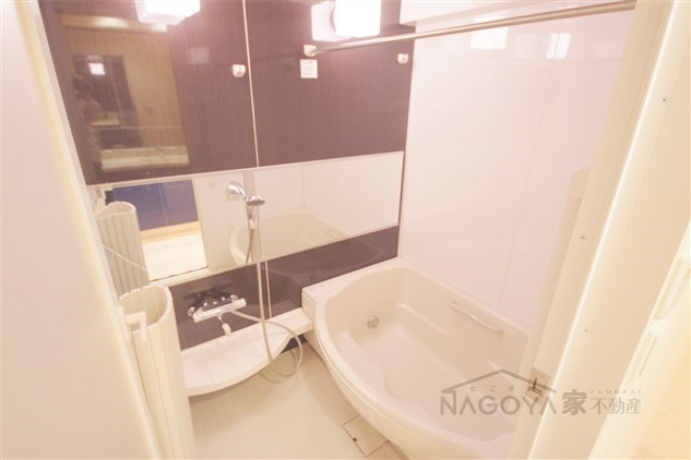 ロイヤルパークス千種 風呂画像