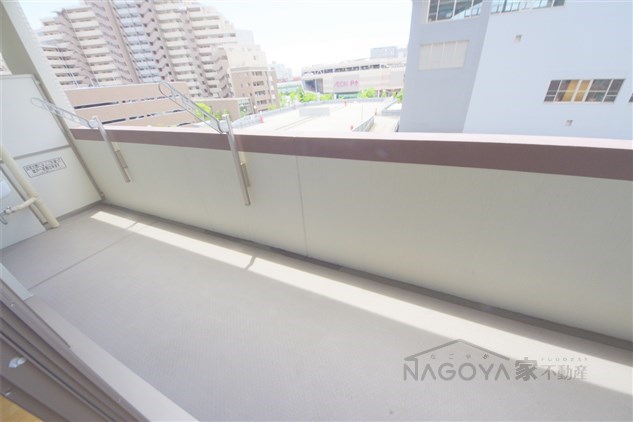 ロイヤルパークス千種 ベランダ